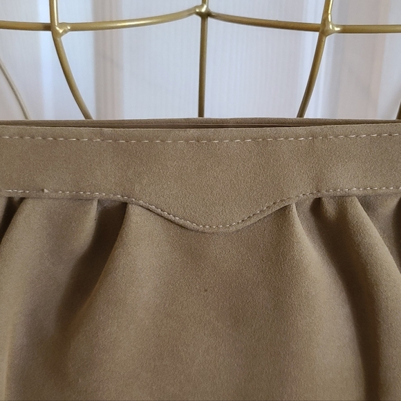 Vintage Suede Clutch With Rose Gold Chain - Picture 3 of 6